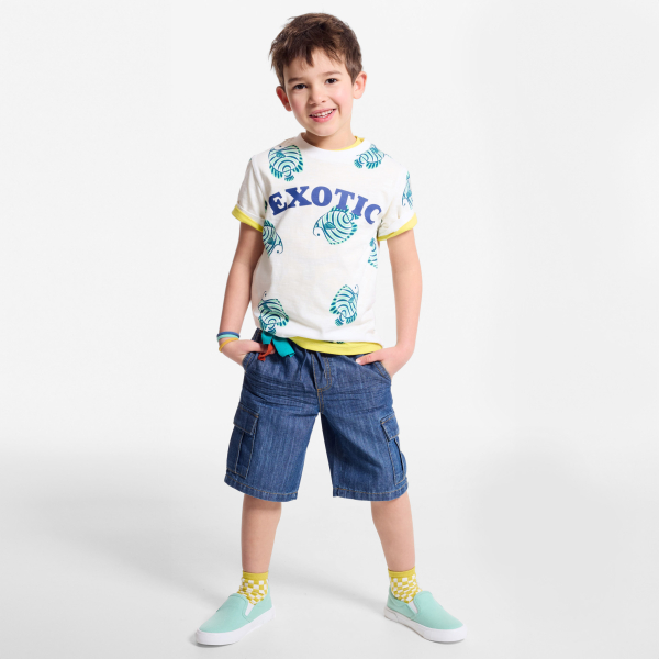 تيشيرت برسمة الأناناس باللون الأبيض للأولاد